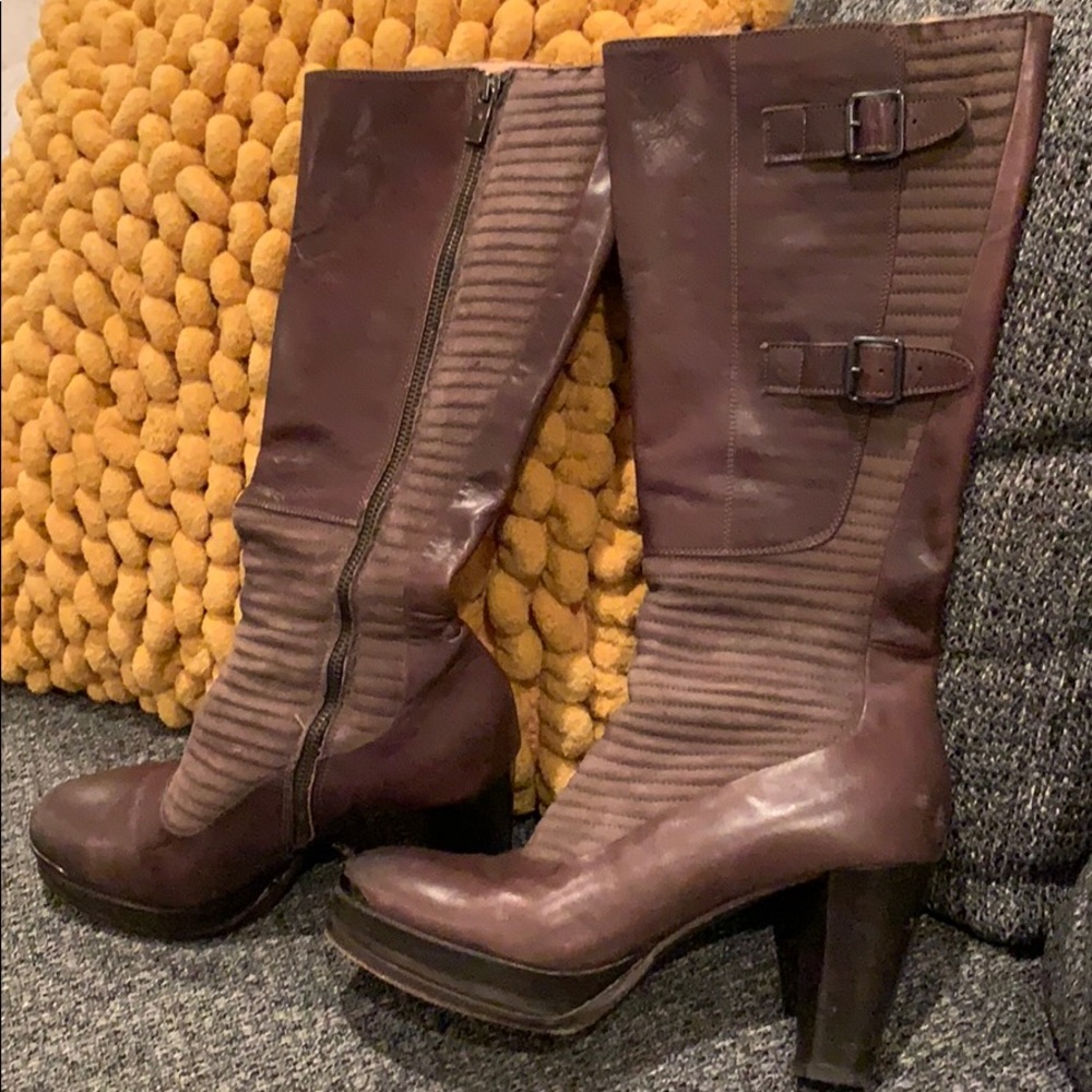 Vero Cuoio boots